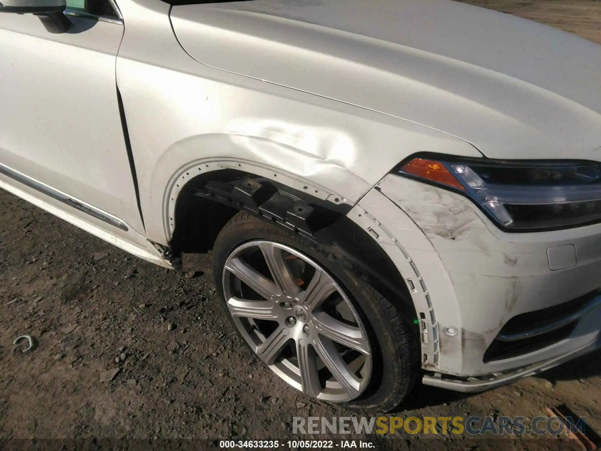 6 Photograph of a damaged car YV4A22PL0K1468413 VOLVO XC90 2019