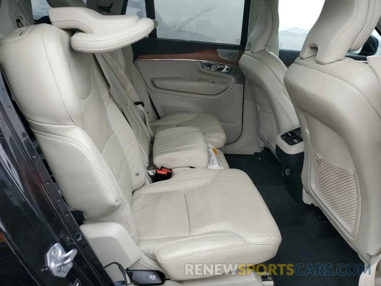 11 Photograph of a damaged car YV4A22PL1K1488444 VOLVO XC90 2019