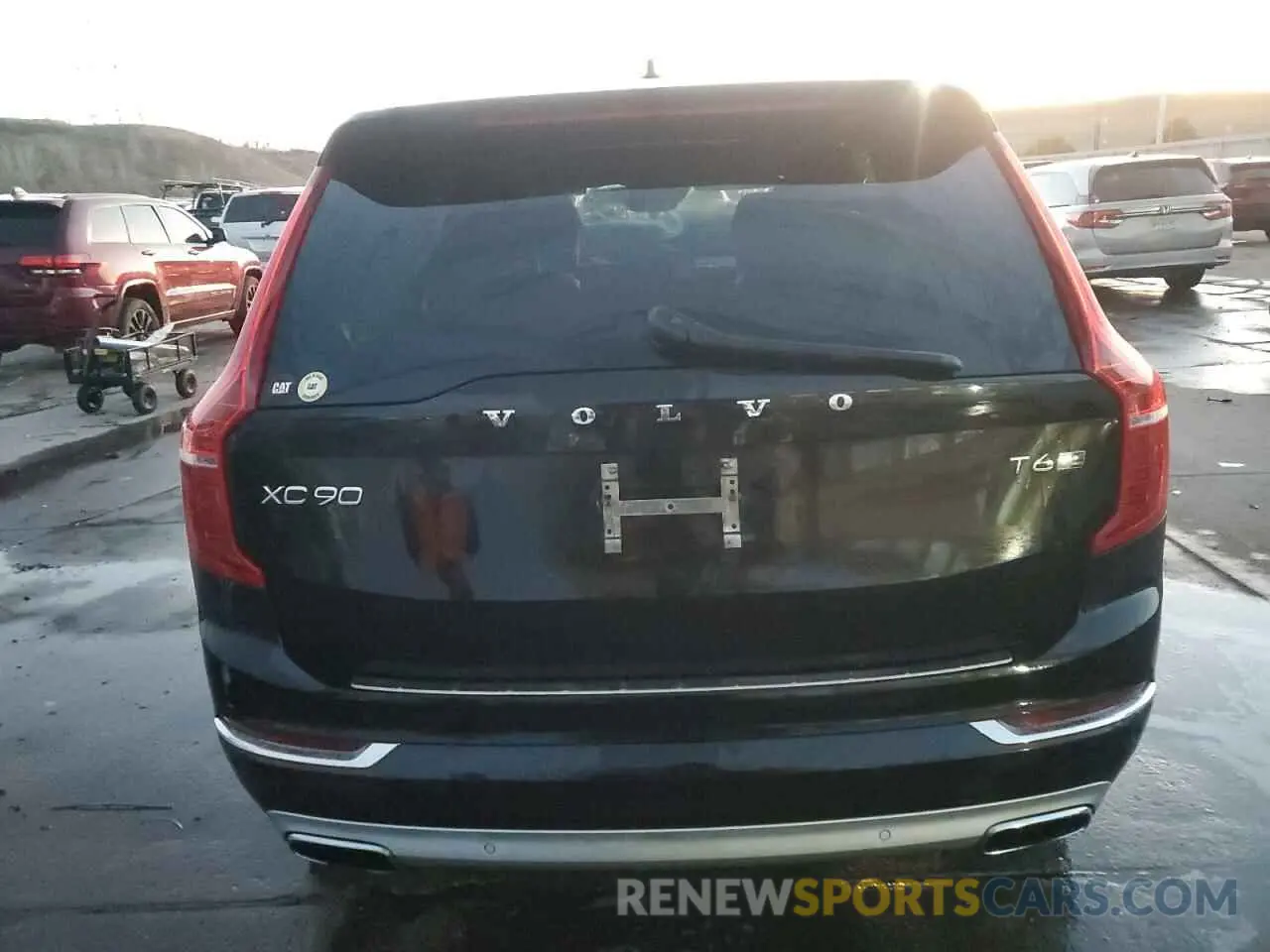6 Photograph of a damaged car YV4A22PL2K1475010 VOLVO XC90 2019