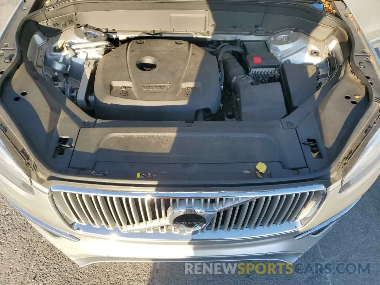 12 Photograph of a damaged car YV4A22PL2K1493118 VOLVO XC90 2019