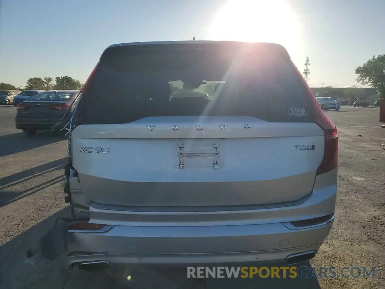 6 Photograph of a damaged car YV4A22PL2K1493118 VOLVO XC90 2019