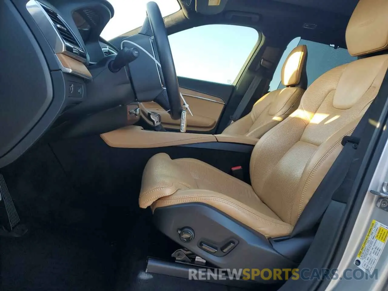 7 Photograph of a damaged car YV4A22PL2K1493118 VOLVO XC90 2019