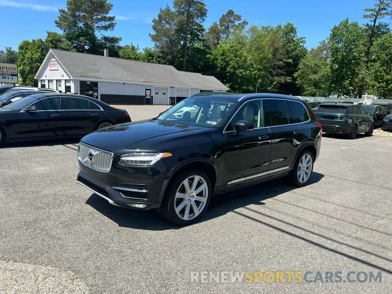 1 Photograph of a damaged car YV4A22PL2K1510953 VOLVO XC90 2019