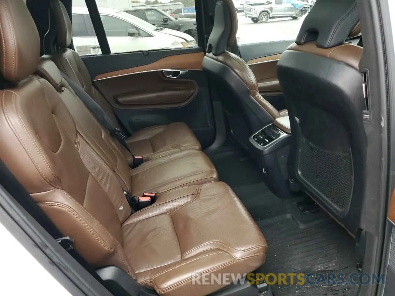 11 Photograph of a damaged car YV4A22PL3K1445109 VOLVO XC90 2019