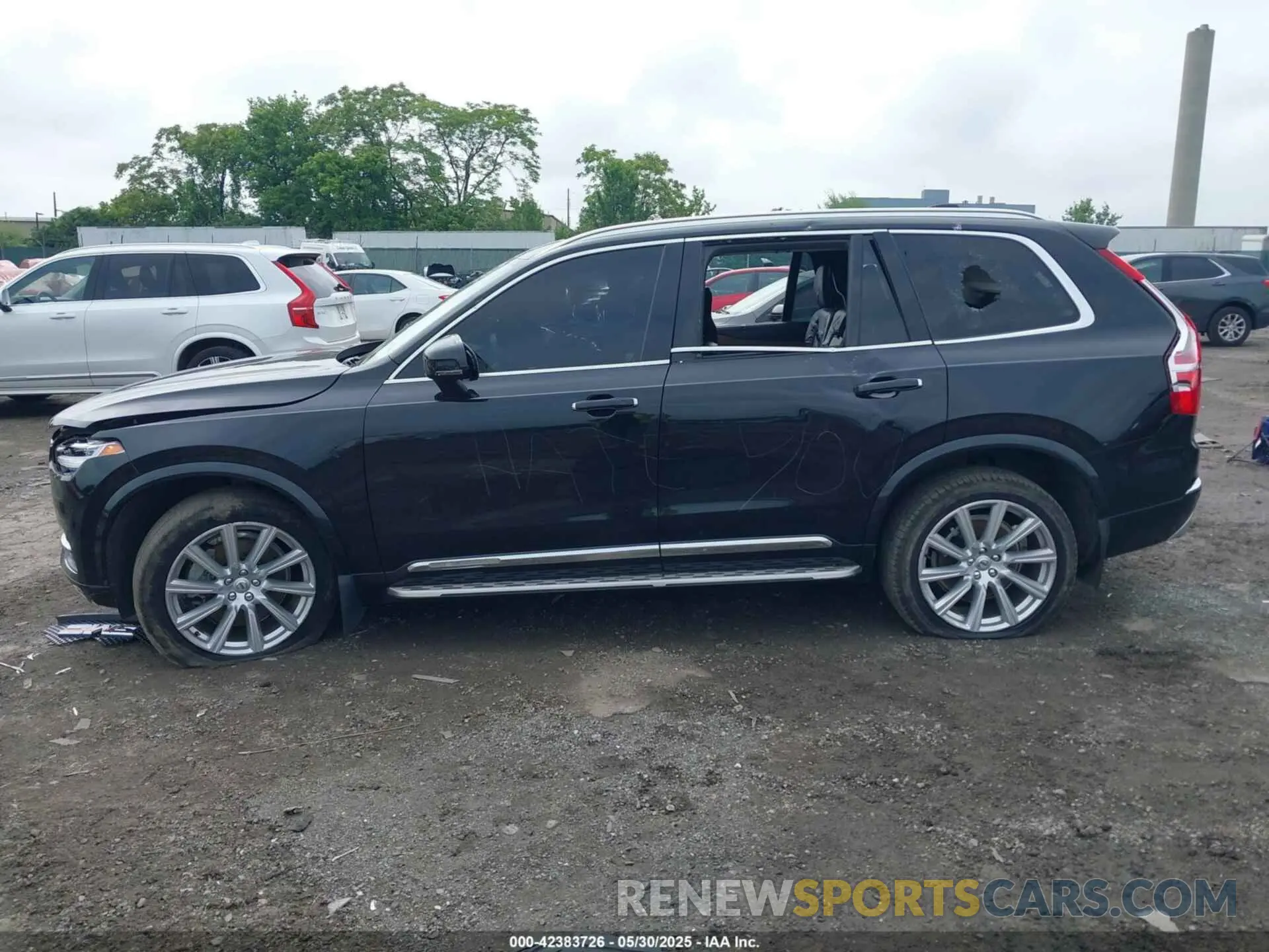 14 Photograph of a damaged car YV4A22PL3K1493337 VOLVO XC90 2019