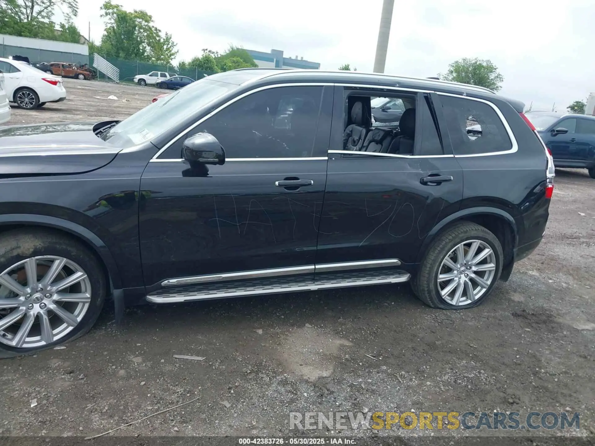 6 Photograph of a damaged car YV4A22PL3K1493337 VOLVO XC90 2019