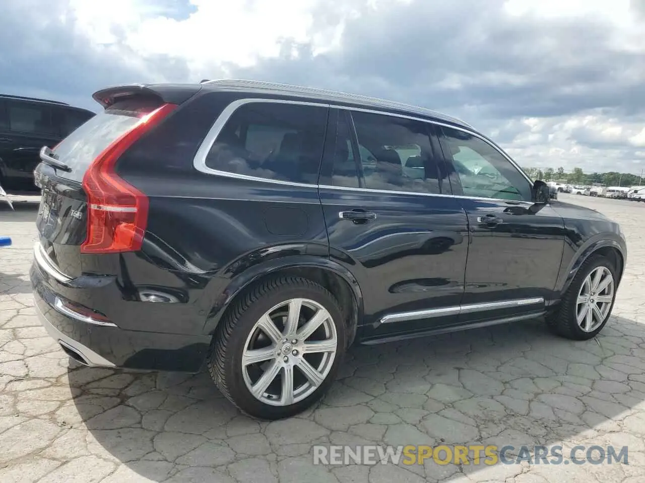 3 Photograph of a damaged car YV4A22PL3K1506121 VOLVO XC90 2019