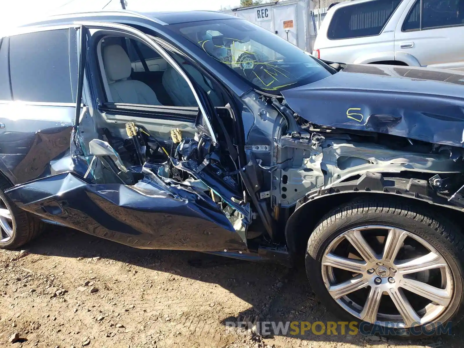 9 Photograph of a damaged car YV4A22PL6K1425436 VOLVO XC90 2019