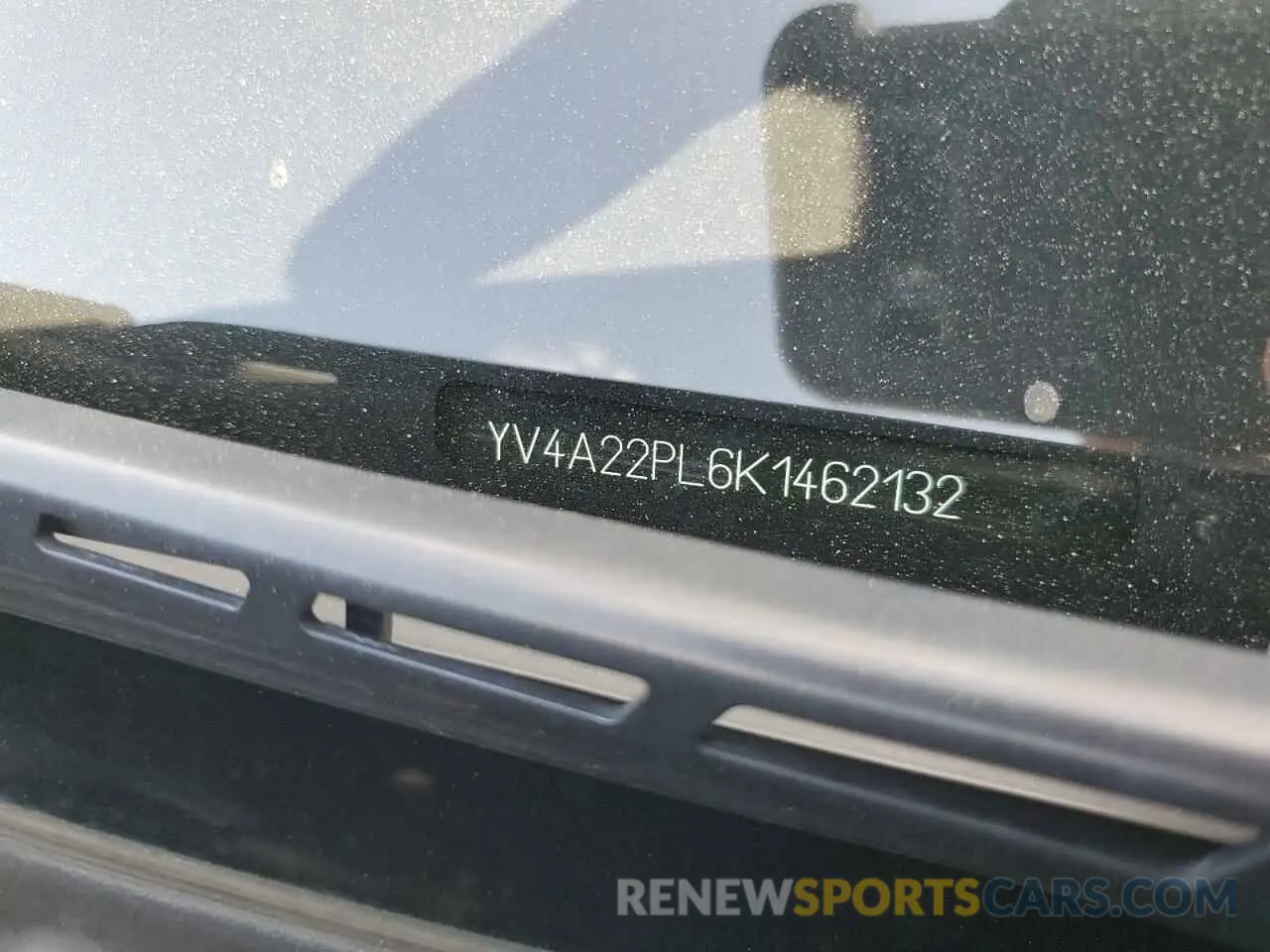 13 Photograph of a damaged car YV4A22PL6K1462132 VOLVO XC90 2019