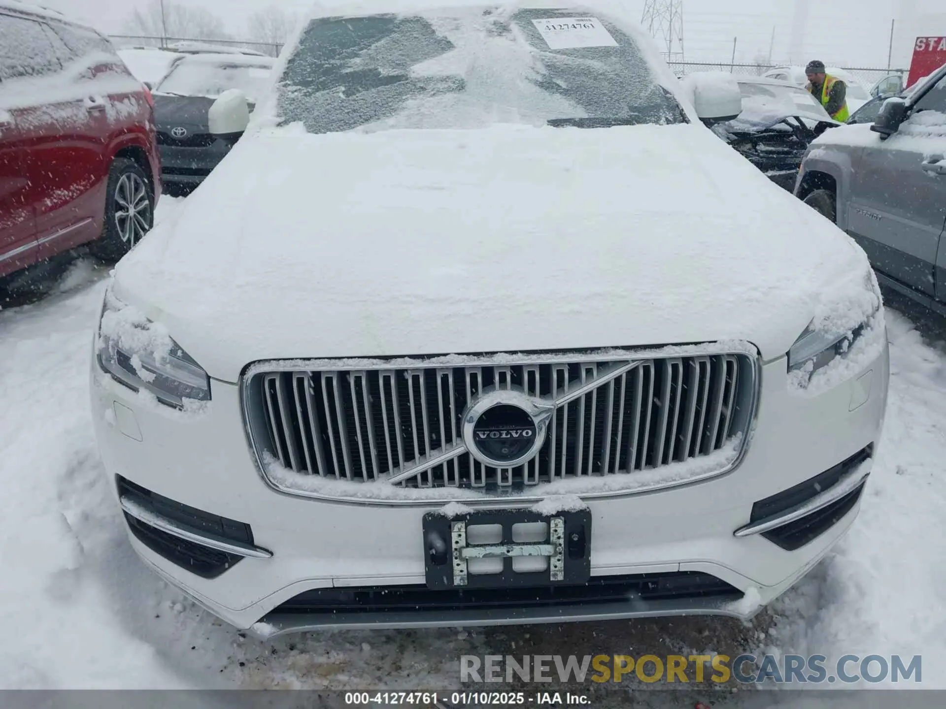11 Photograph of a damaged car YV4A22PL7K1442407 VOLVO XC90 2019