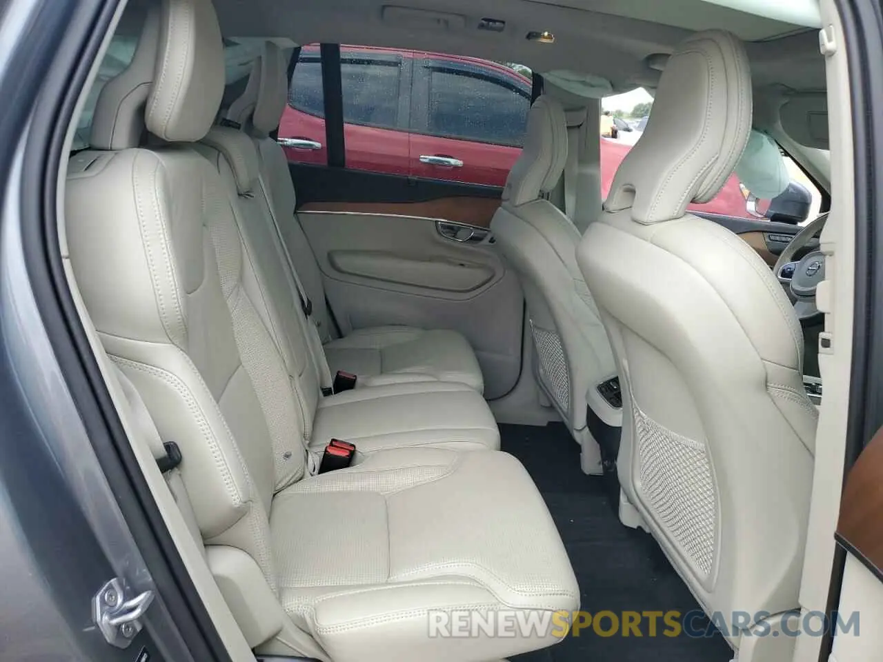 11 Photograph of a damaged car YV4A22PL7K1488013 VOLVO XC90 2019