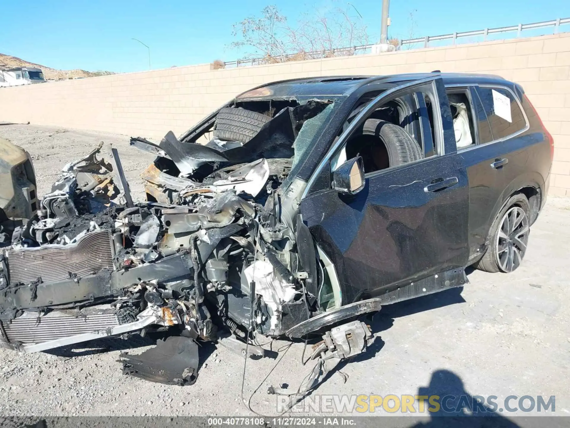 6 Photograph of a damaged car YV4A22PL8K1452881 VOLVO XC90 2019