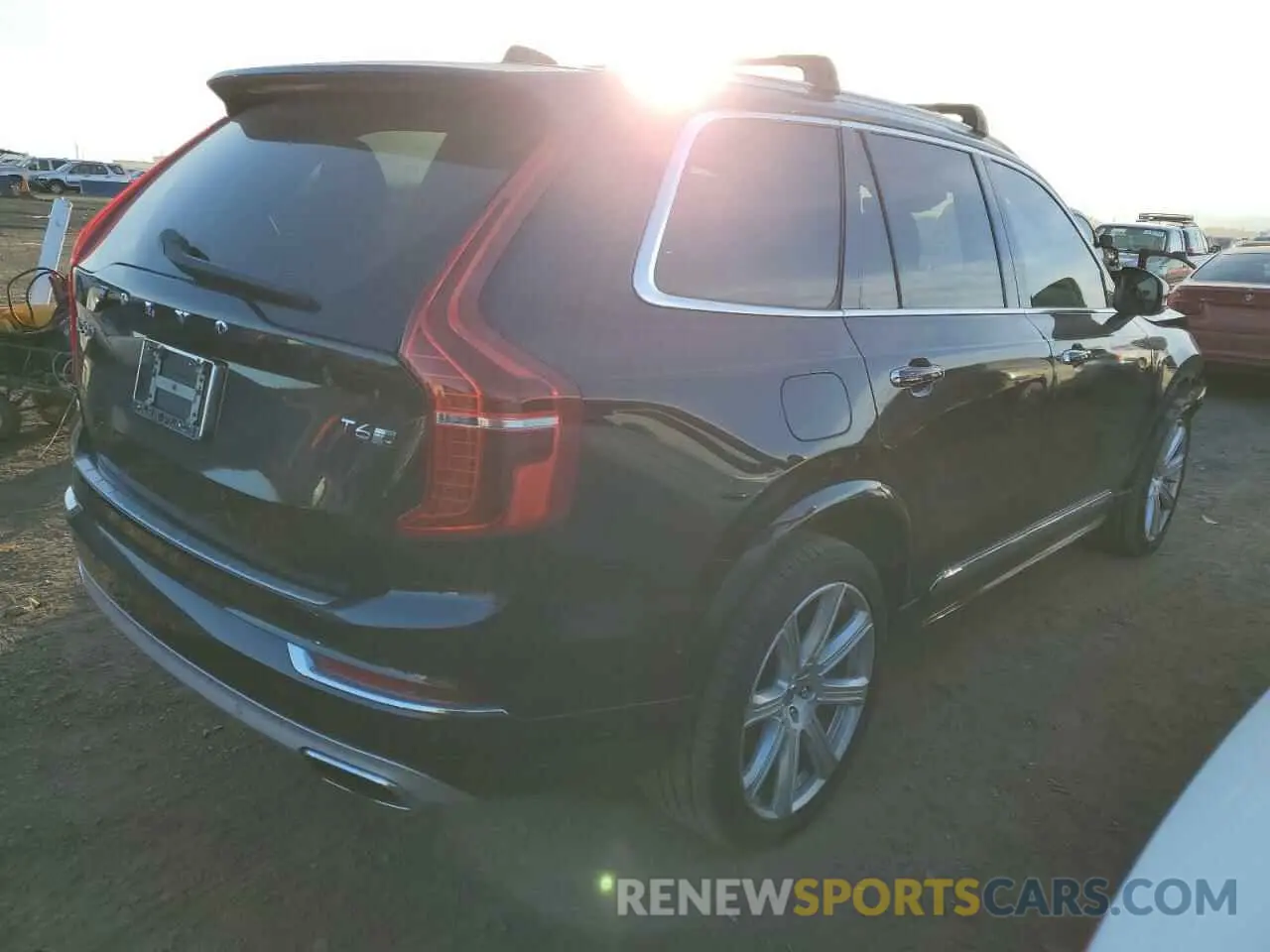 3 Photograph of a damaged car YV4A22PLXK1432910 VOLVO XC90 2019