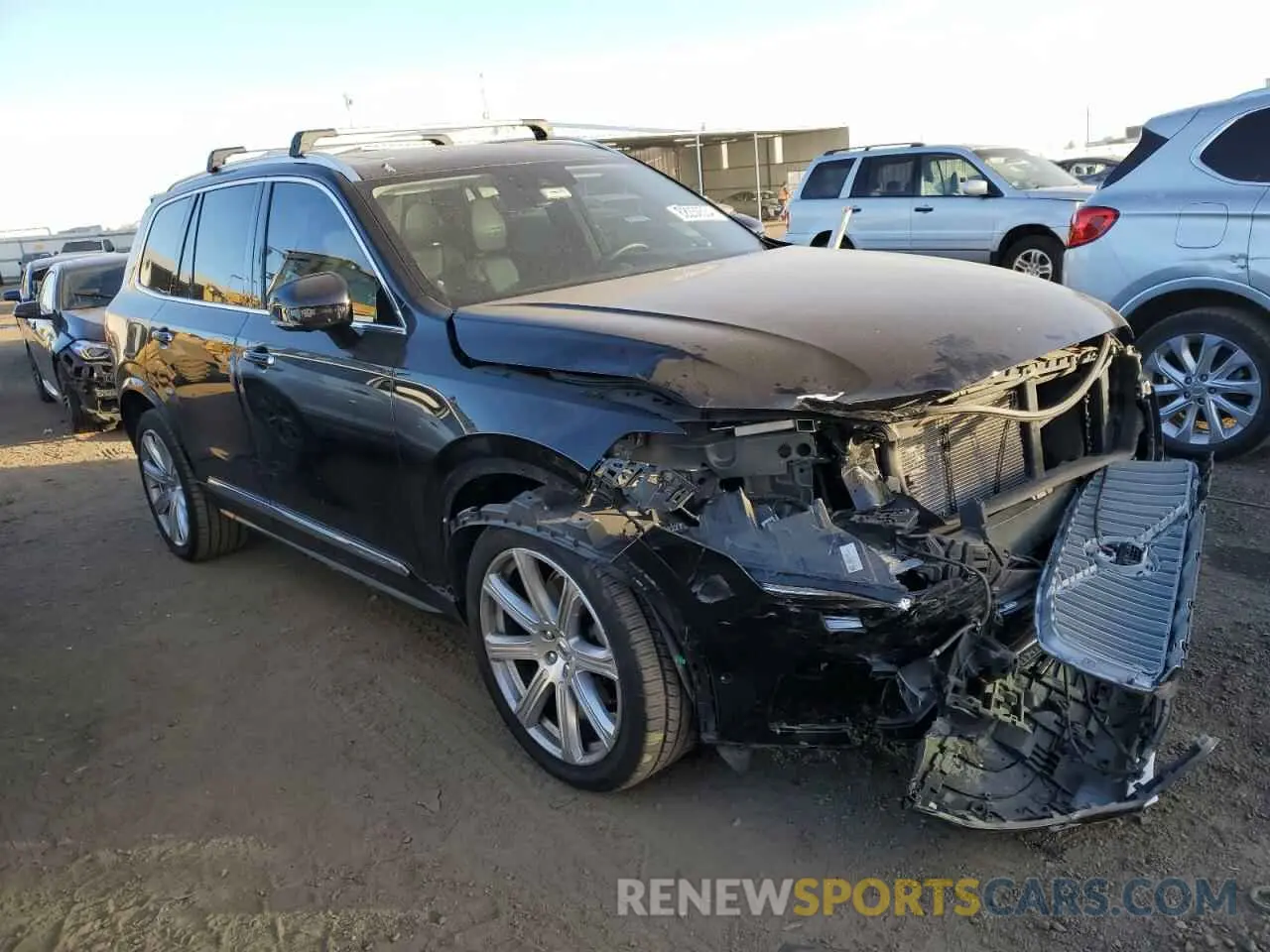 4 Photograph of a damaged car YV4A22PLXK1432910 VOLVO XC90 2019