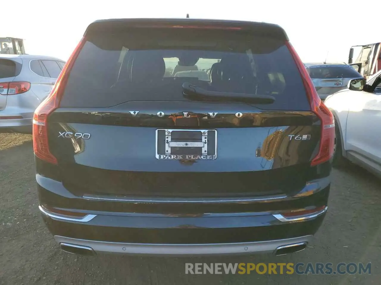 6 Photograph of a damaged car YV4A22PLXK1432910 VOLVO XC90 2019