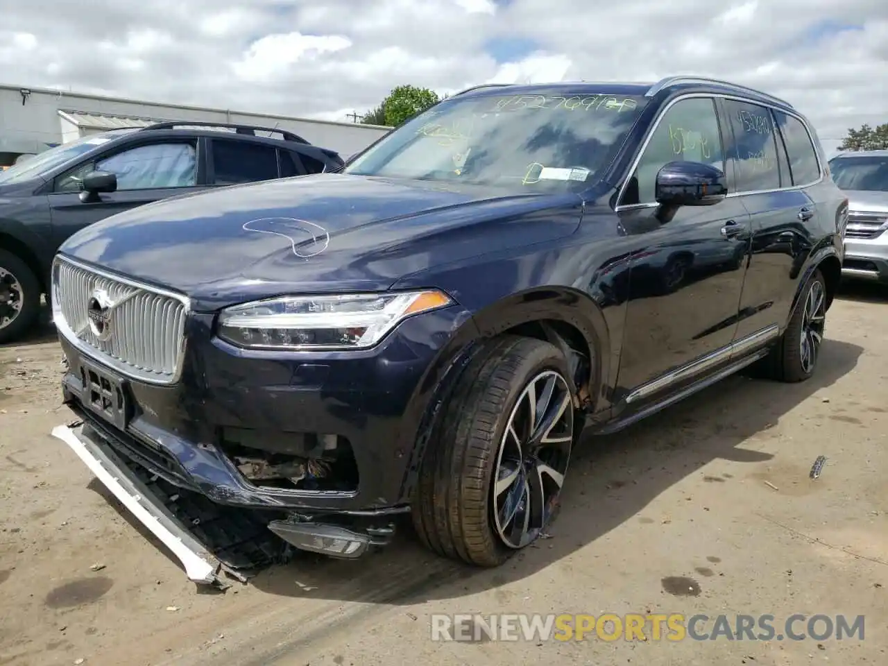 2 Photograph of a damaged car YV4A22PLXK1486076 VOLVO XC90 2019