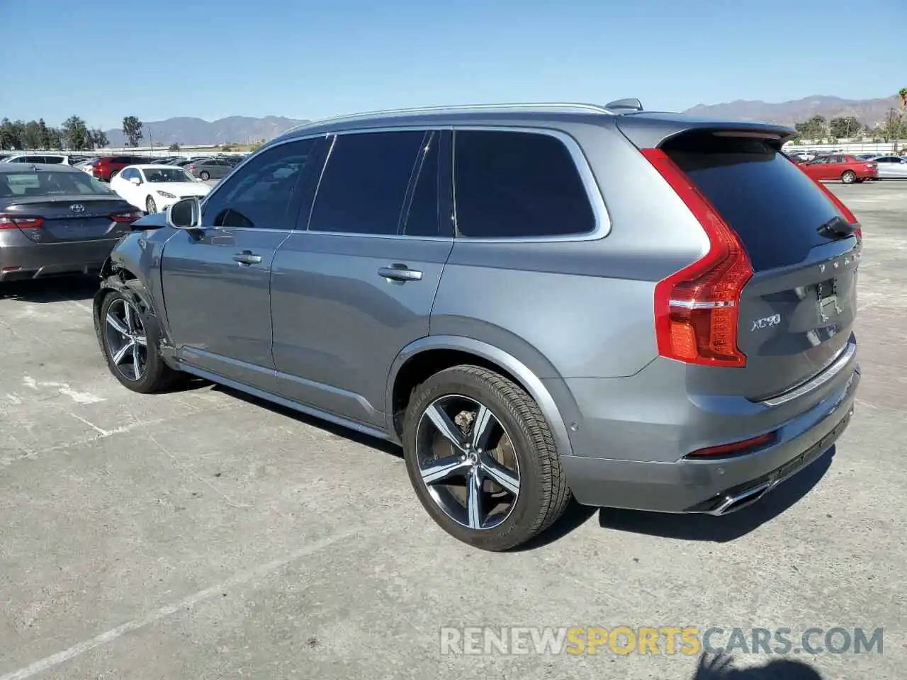 2 Photograph of a damaged car YV4A22PM2K1511982 VOLVO XC90 2019