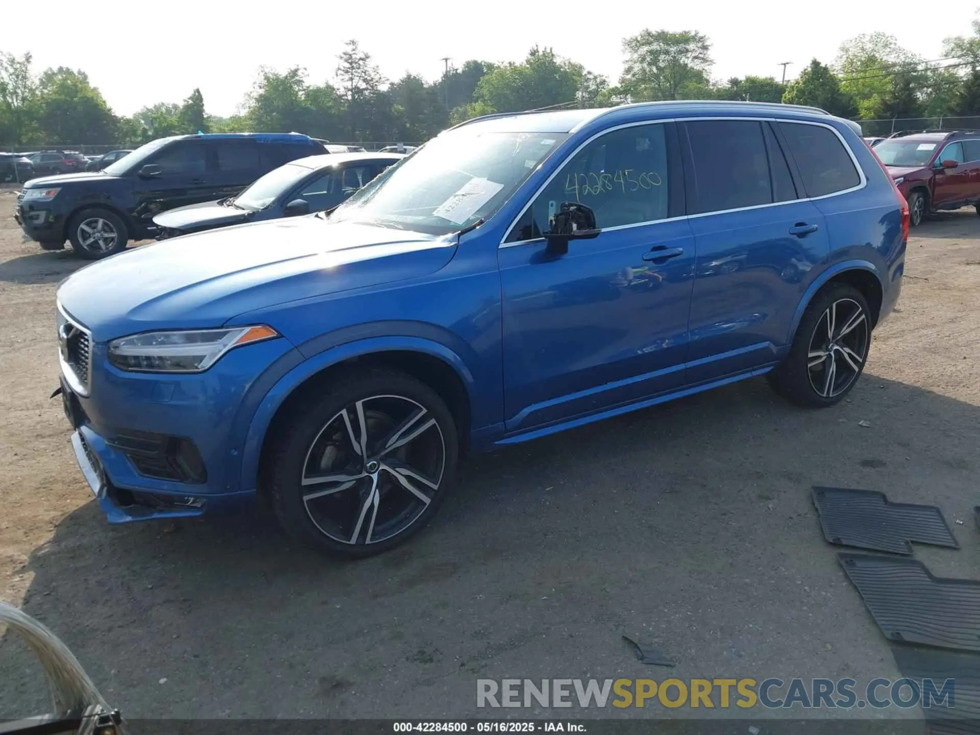 2 Photograph of a damaged car YV4A22PM5K1429793 VOLVO XC90 2019