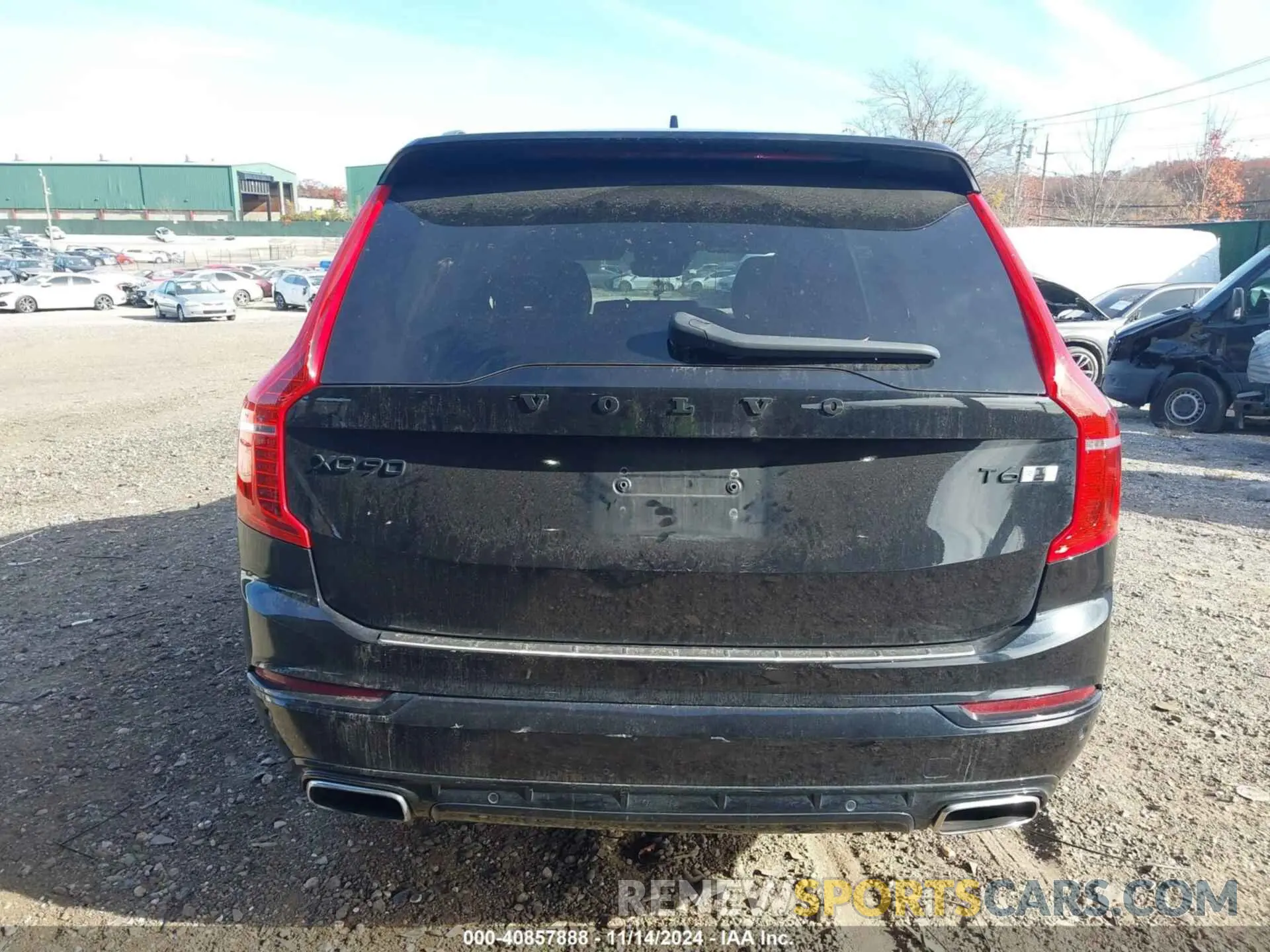 17 Photograph of a damaged car YV4A22PM6K1485161 VOLVO XC90 2019