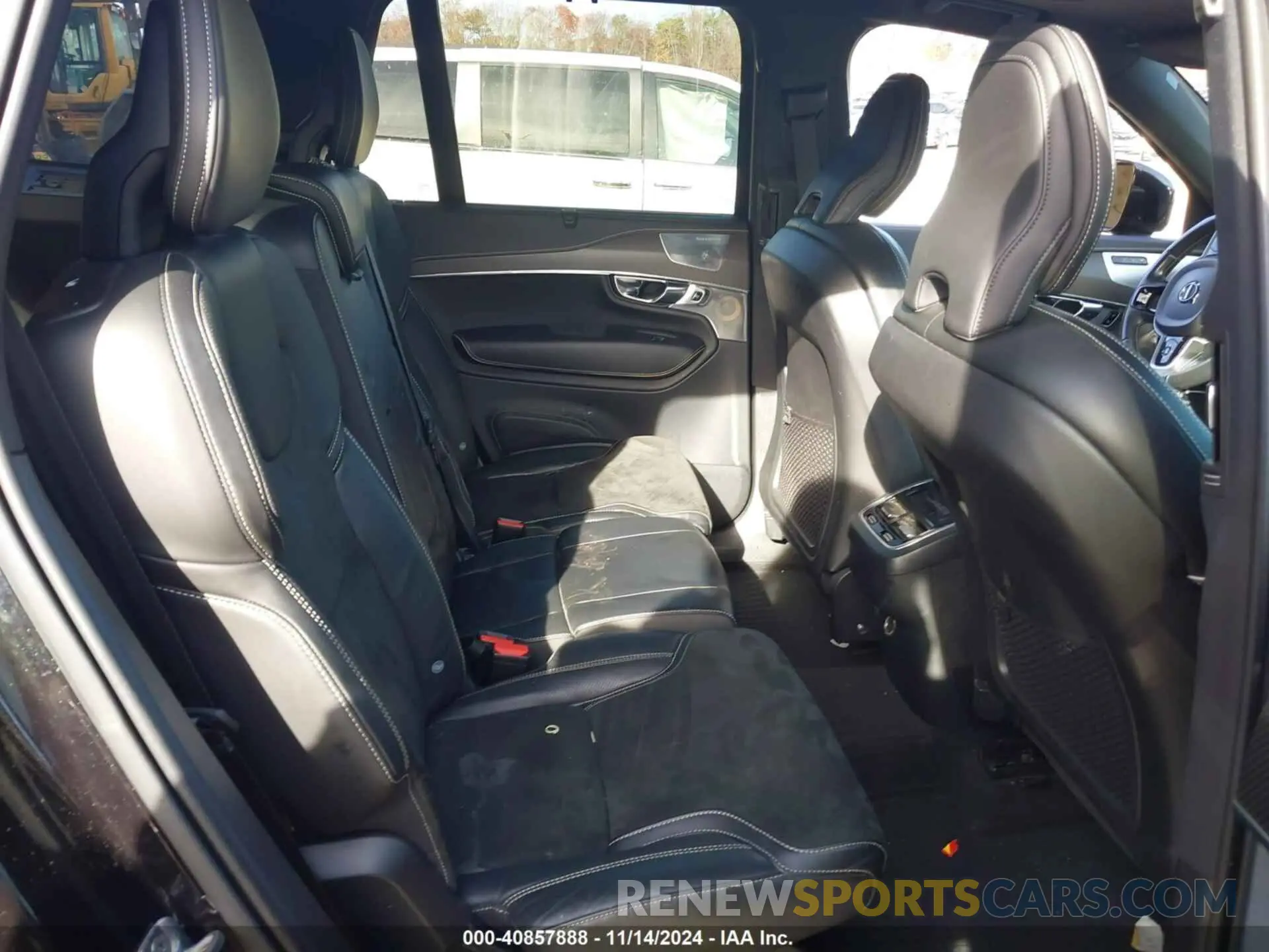 8 Photograph of a damaged car YV4A22PM6K1485161 VOLVO XC90 2019
