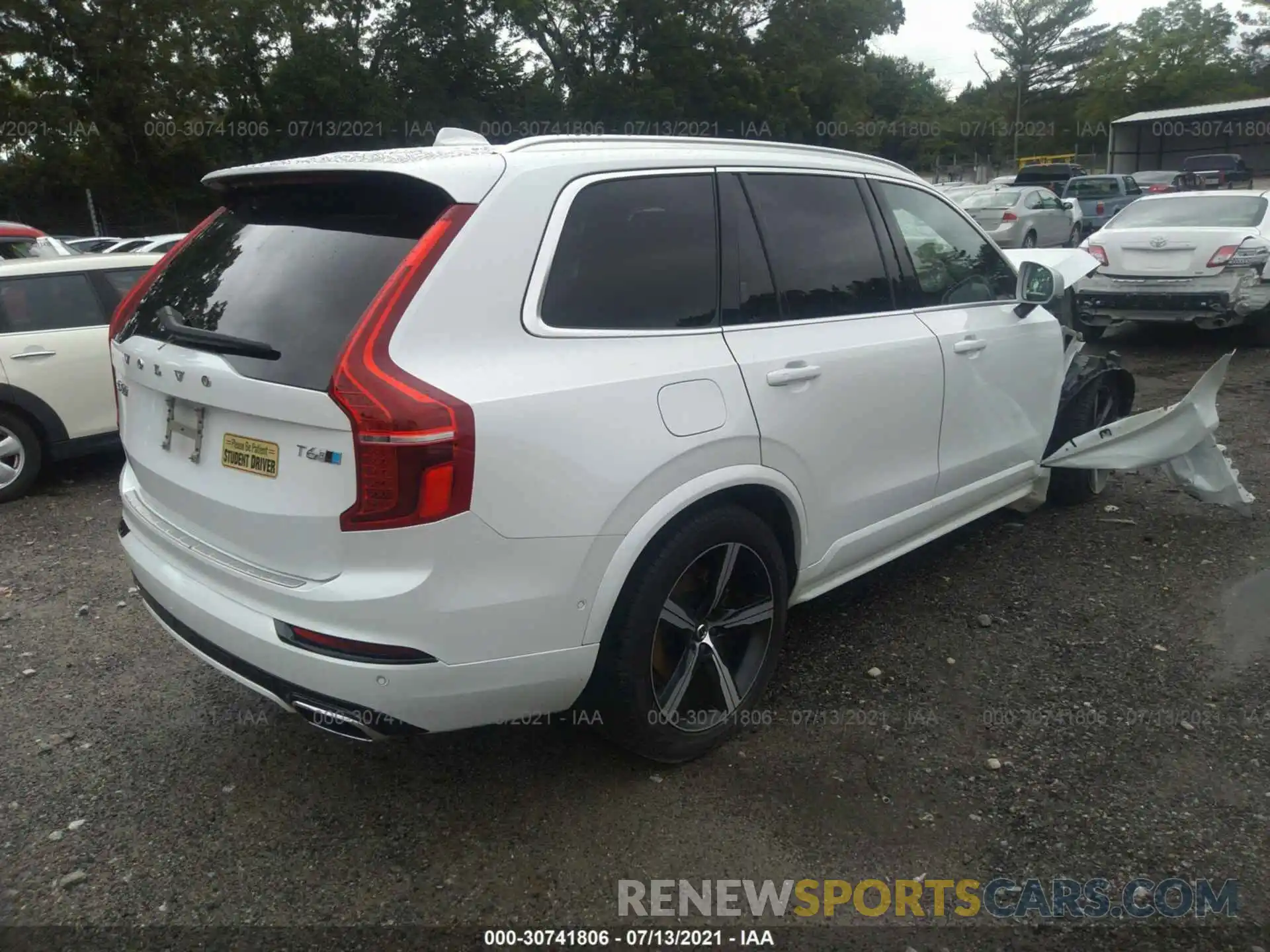 4 Photograph of a damaged car YV4A22PM8K1460620 VOLVO XC90 2019