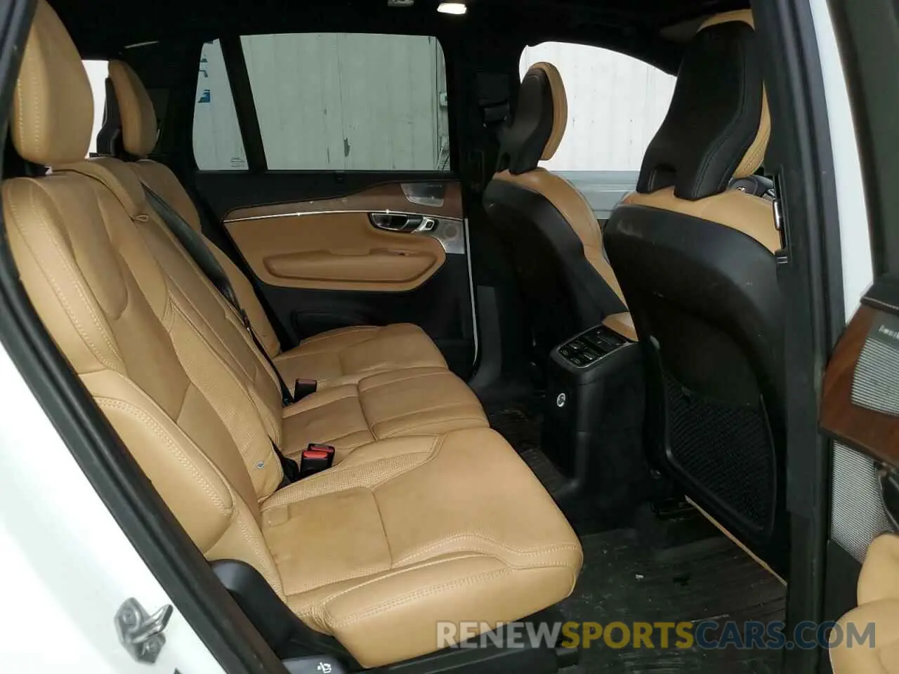 11 Photograph of a damaged car YV4BR0CL5K1431528 VOLVO XC90 2019