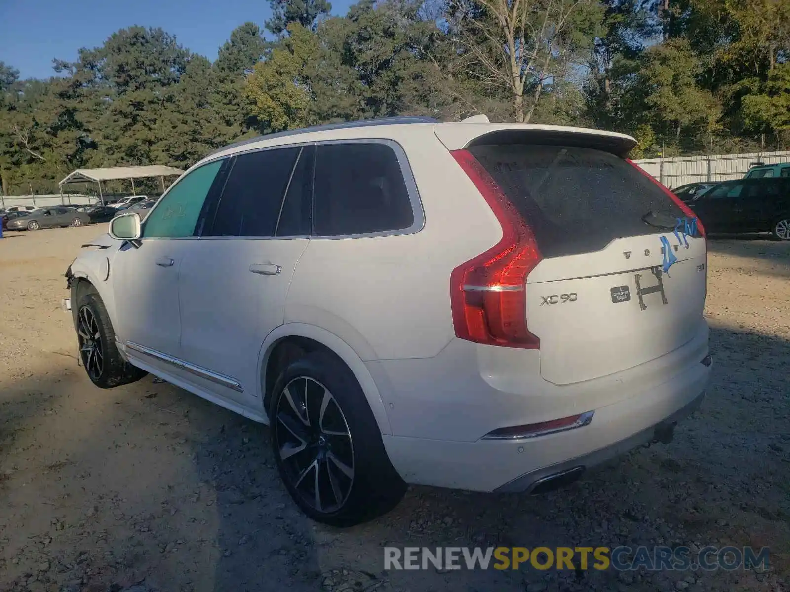 3 Photograph of a damaged car YV4BR0CL7K1469004 VOLVO XC90 2019