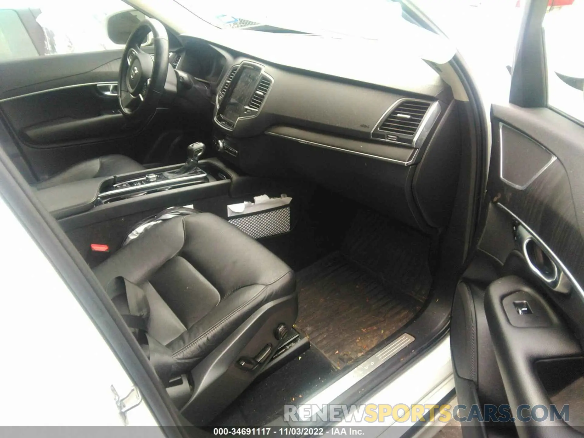 5 Photograph of a damaged car YV4102CK2L1544458 VOLVO XC90 2020
