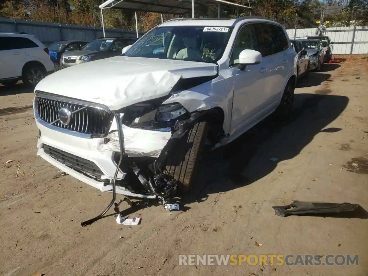 2 Photograph of a damaged car YV4102CK3L1618941 VOLVO XC90 2020