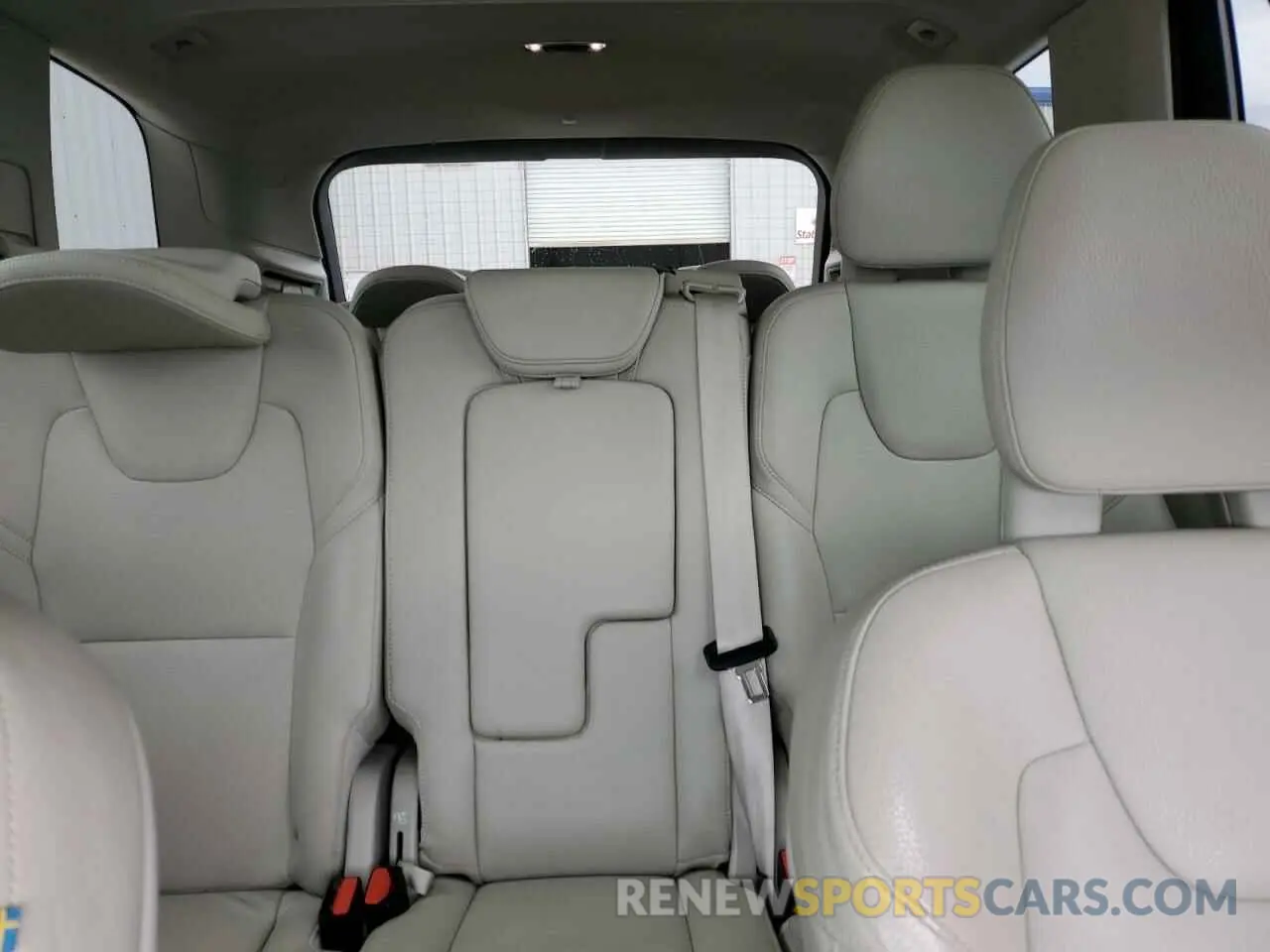 10 Photograph of a damaged car YV4102CK4L1598120 VOLVO XC90 2020