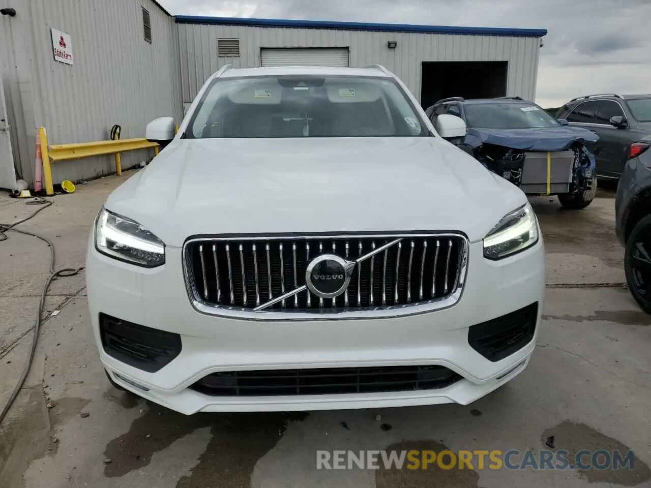 5 Photograph of a damaged car YV4102CK4L1598120 VOLVO XC90 2020