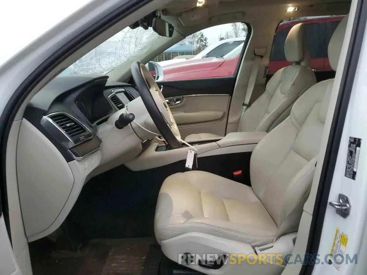 7 Photograph of a damaged car YV4102CK4L1598280 VOLVO XC90 2020