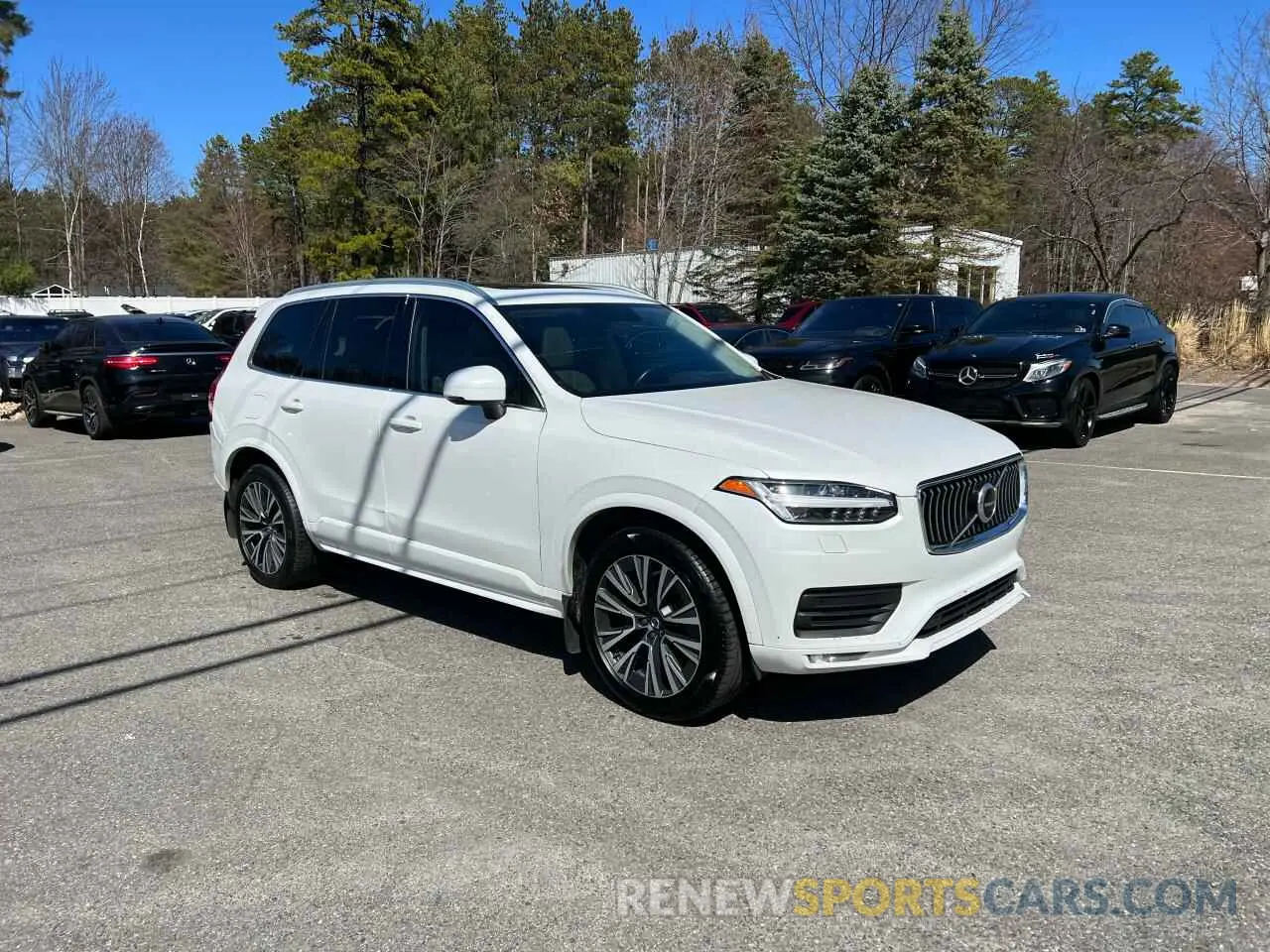 1 Photograph of a damaged car YV4102CK5L1601980 VOLVO XC90 2020