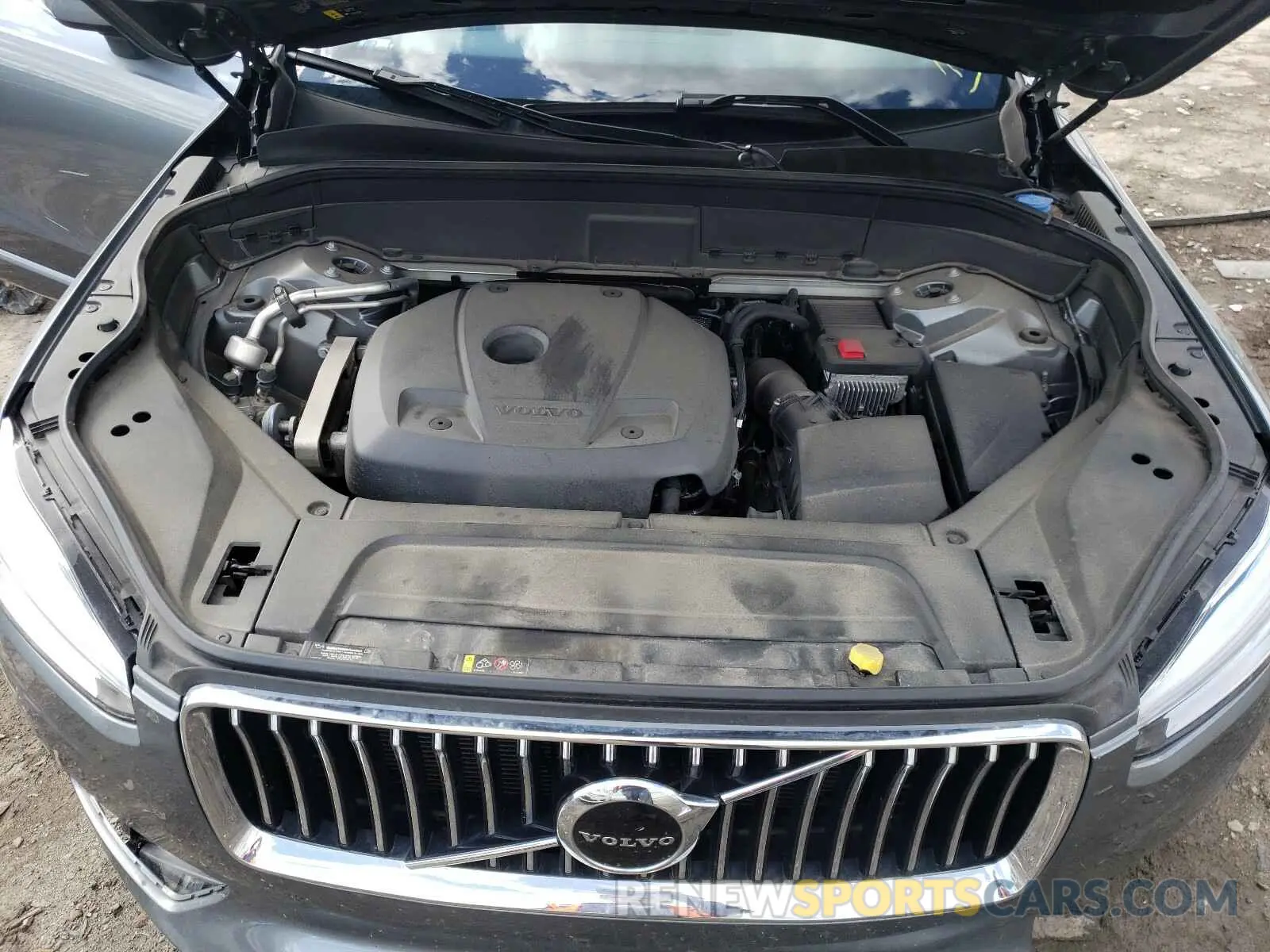 7 Photograph of a damaged car YV4102PK1L1578725 VOLVO XC90 2020