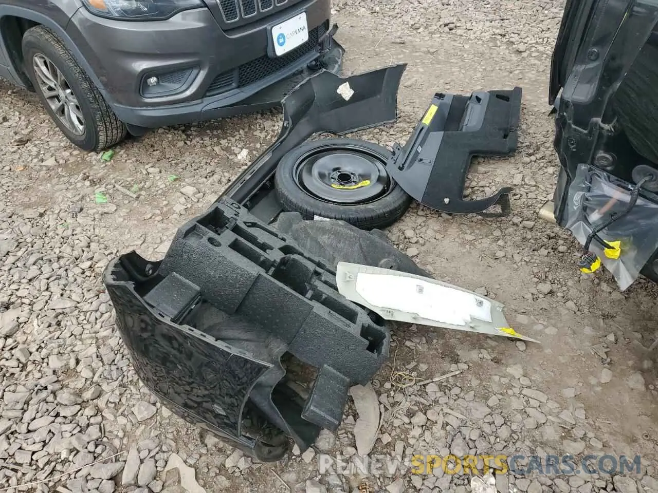 13 Photograph of a damaged car YV4102PK4L1571266 VOLVO XC90 2020