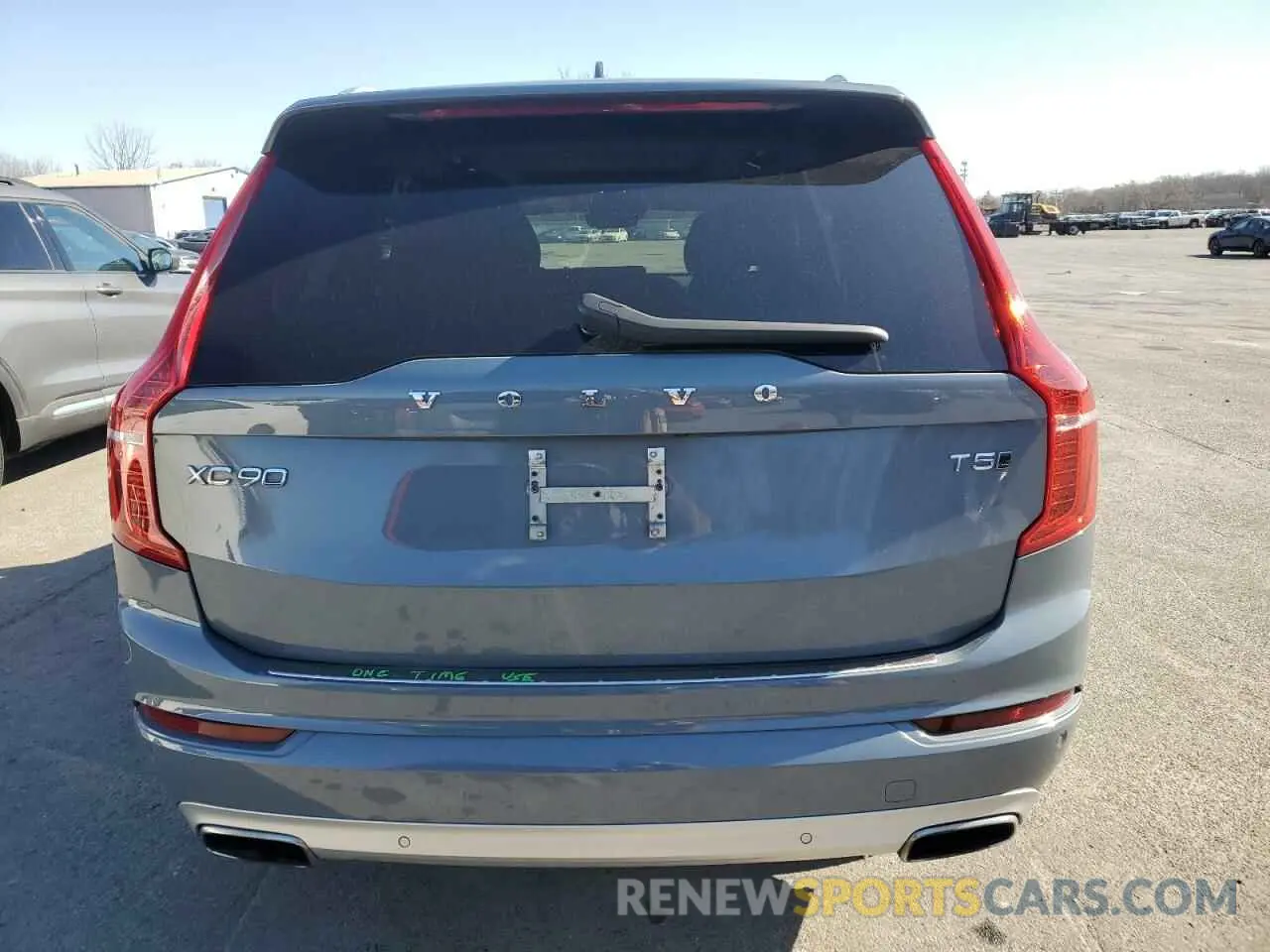 6 Photograph of a damaged car YV4102PK5L1585337 VOLVO XC90 2020