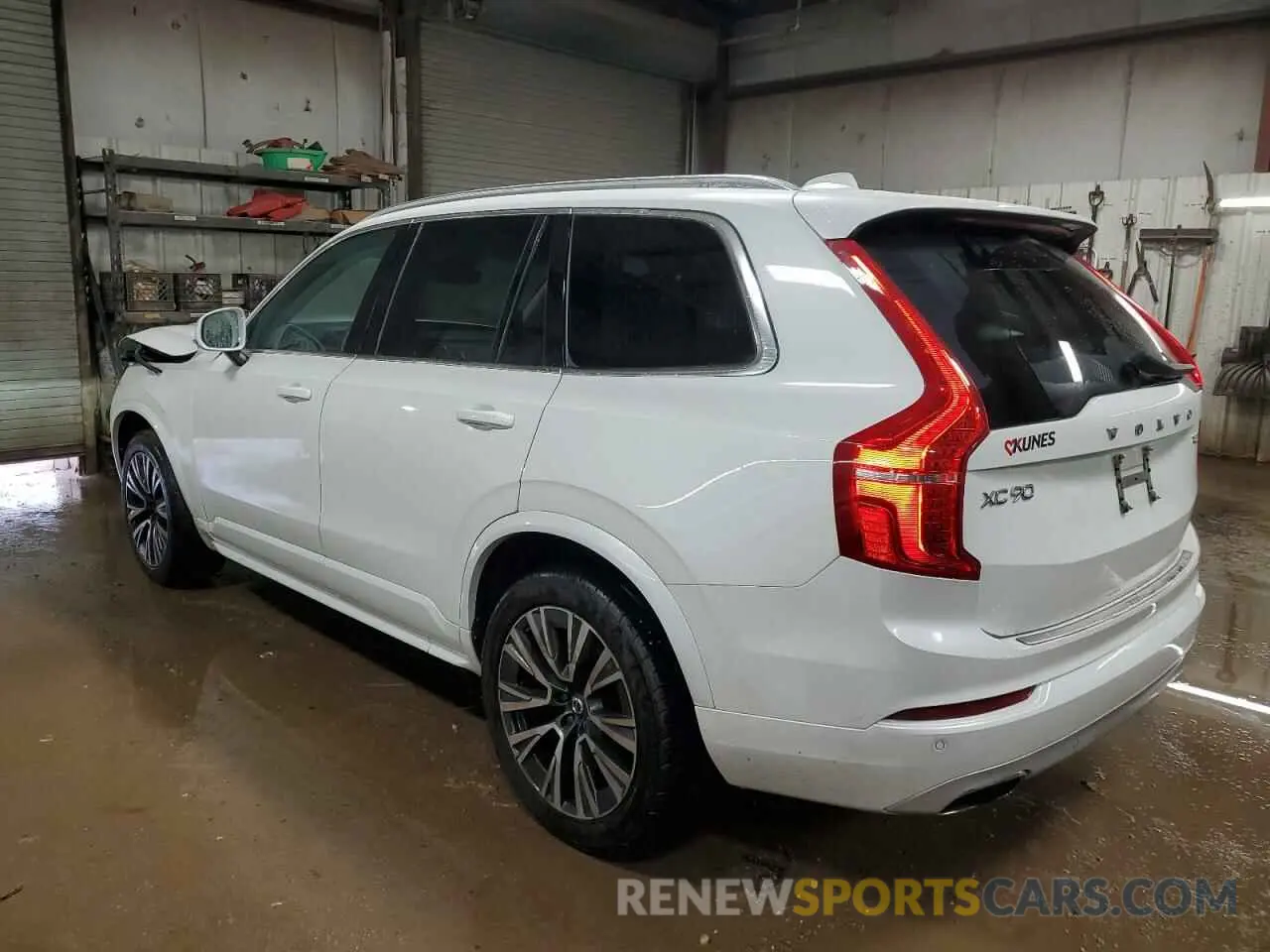 2 Photograph of a damaged car YV4102PK5L1588559 VOLVO XC90 2020