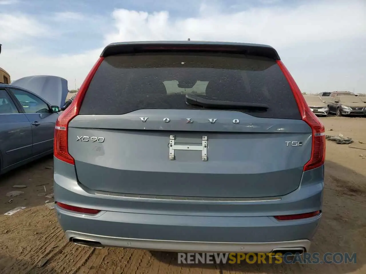 6 Photograph of a damaged car YV4102PK5L1608504 VOLVO XC90 2020