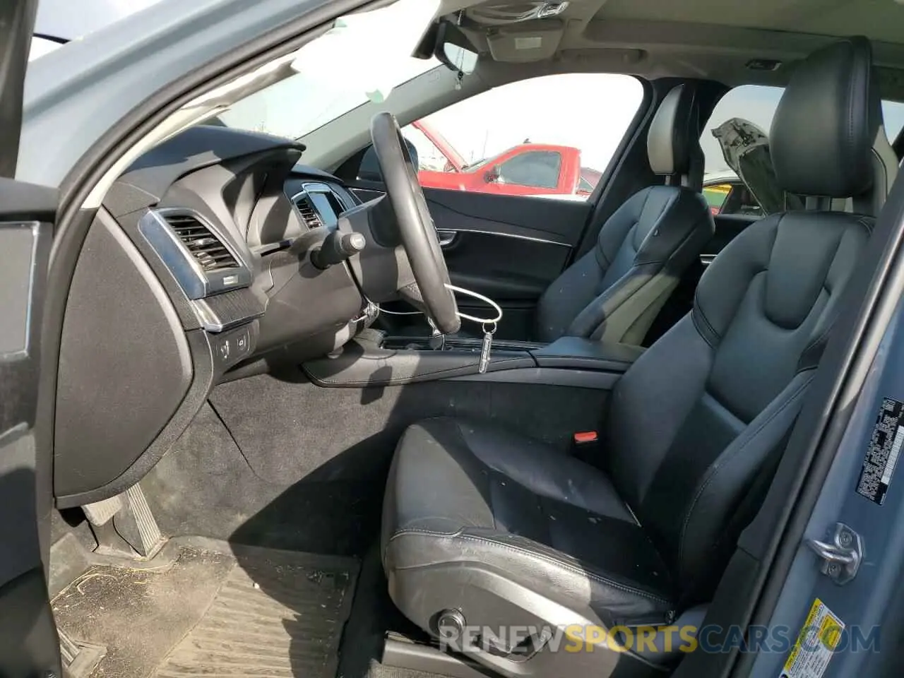 7 Photograph of a damaged car YV4102PK5L1608504 VOLVO XC90 2020