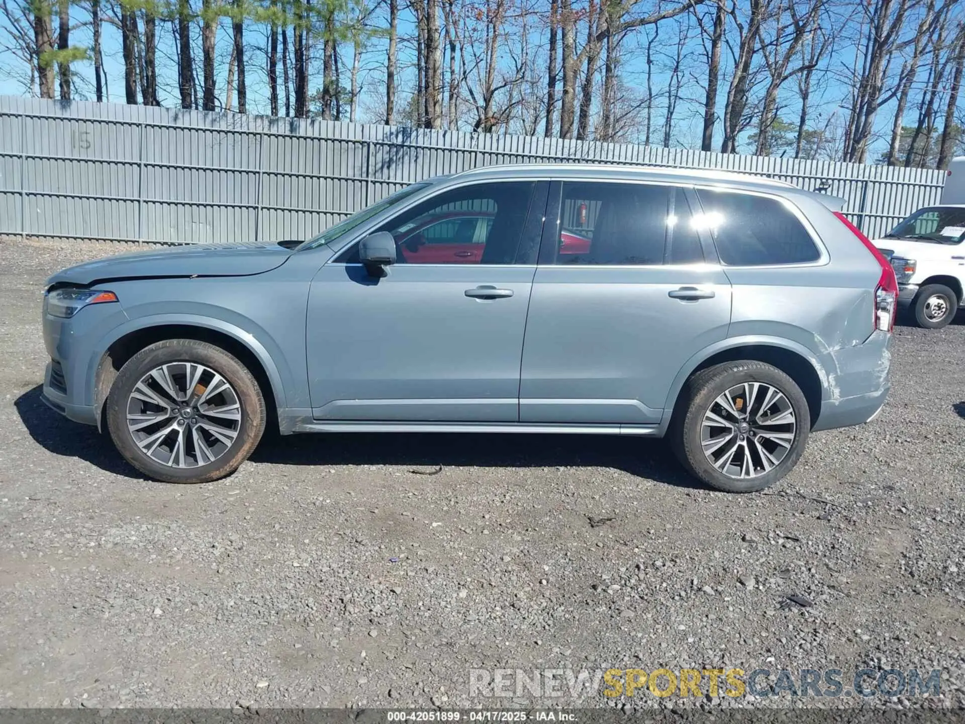 14 Photograph of a damaged car YV4102PK6L1545039 VOLVO XC90 2020