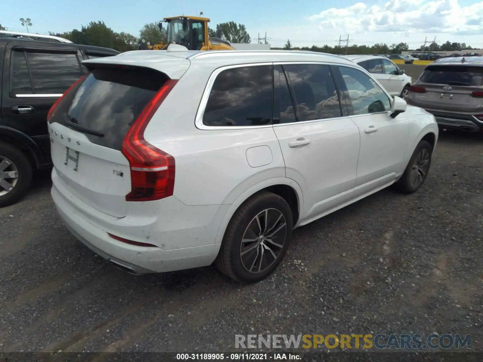 4 Photograph of a damaged car YV4102PK6L1568496 VOLVO XC90 2020