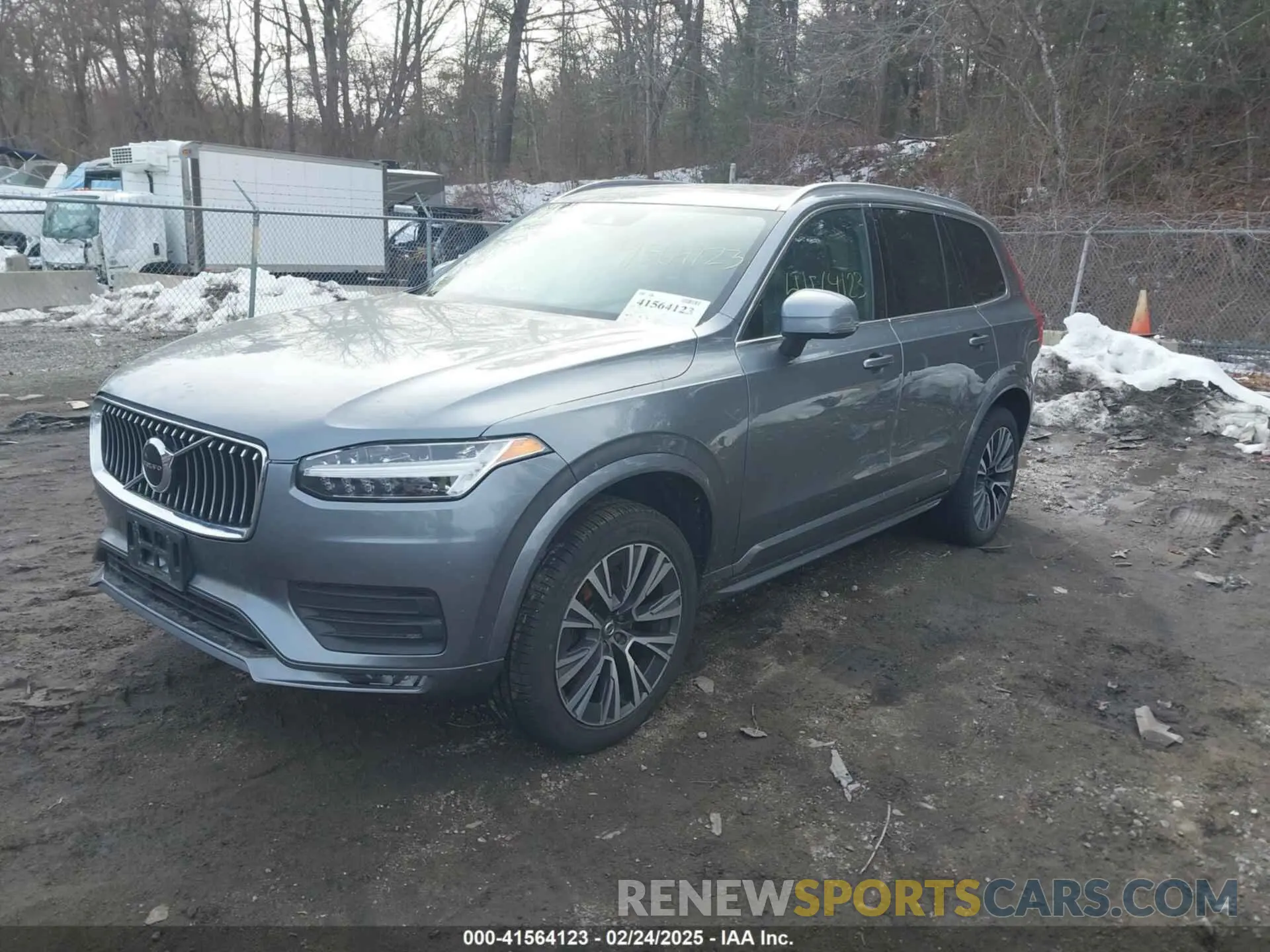 2 Photograph of a damaged car YV4102PK7L1568457 VOLVO XC90 2020