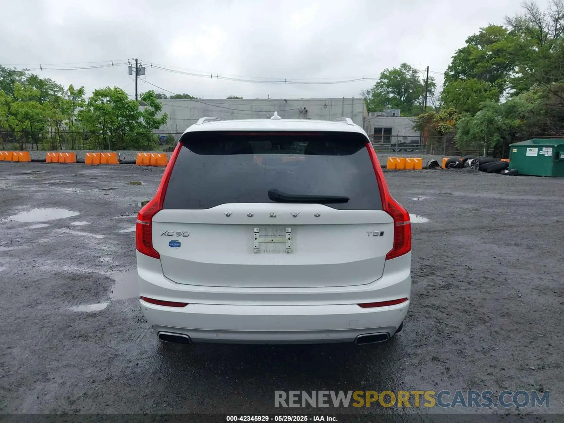 16 Photograph of a damaged car YV4102PK9L1614676 VOLVO XC90 2020
