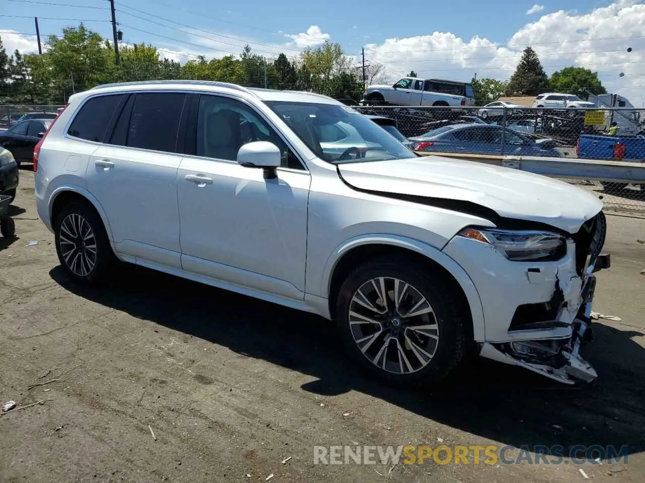 4 Photograph of a damaged car YV4102PKXL1532150 VOLVO XC90 2020