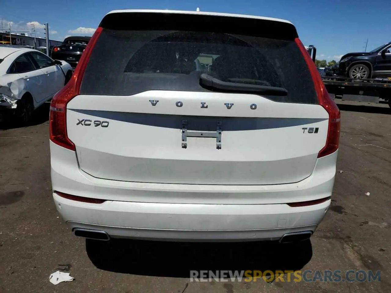 6 Photograph of a damaged car YV4102PKXL1532150 VOLVO XC90 2020