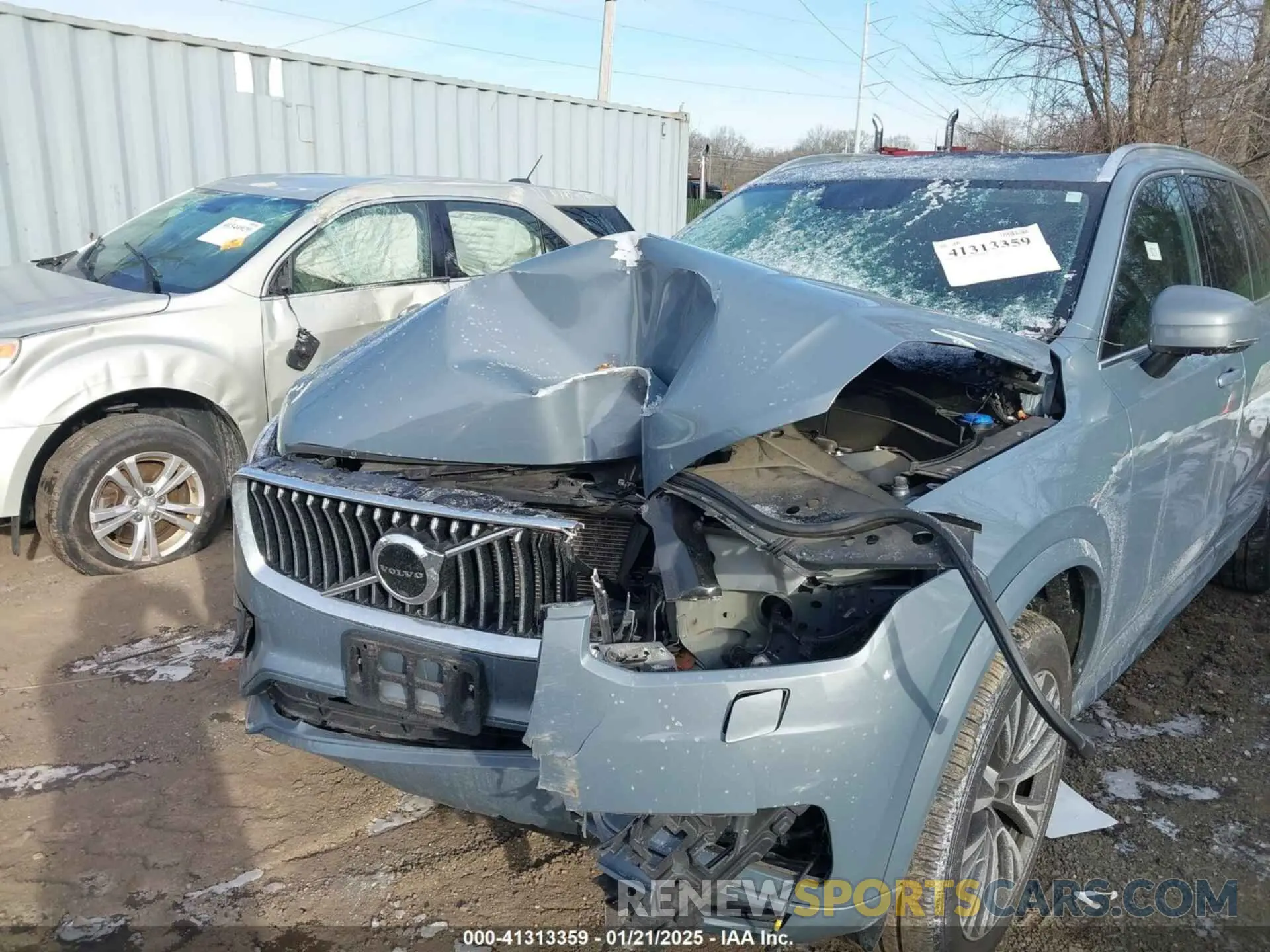 6 Photograph of a damaged car YV4A221K0L1562969 VOLVO XC90 2020