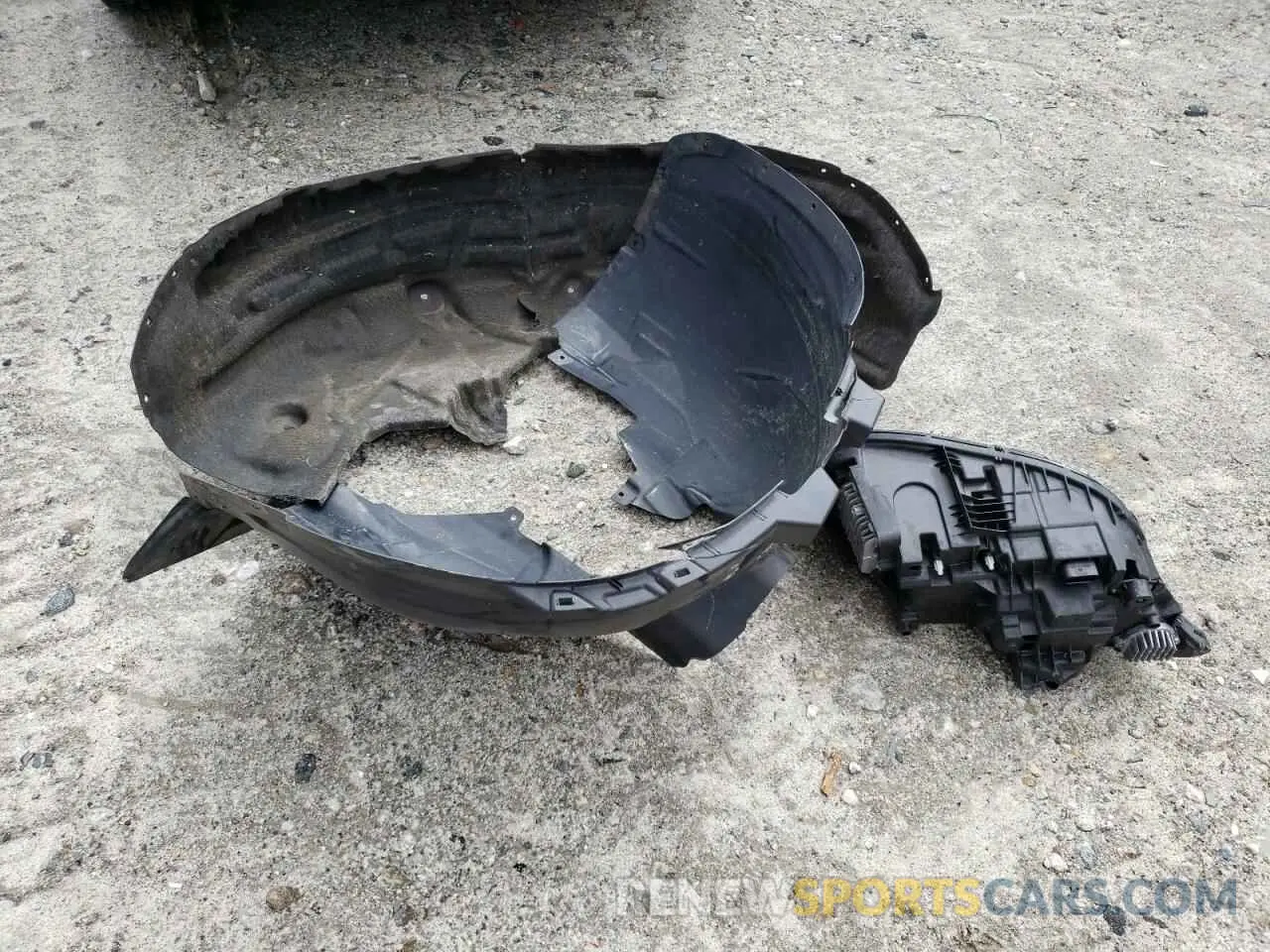 13 Photograph of a damaged car YV4A221K3L1537726 VOLVO XC90 2020