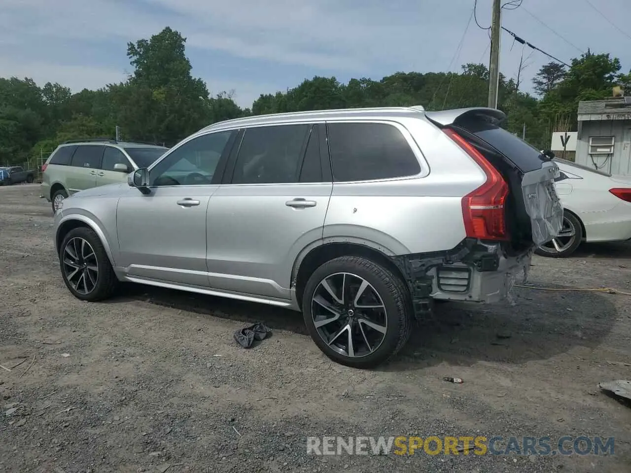 2 Photograph of a damaged car YV4A221K6L1557534 VOLVO XC90 2020