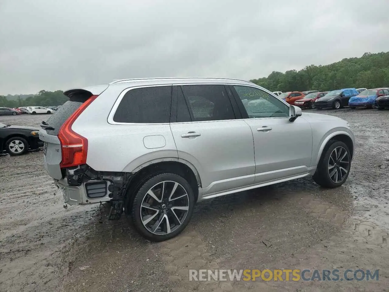 3 Photograph of a damaged car YV4A221K6L1557534 VOLVO XC90 2020