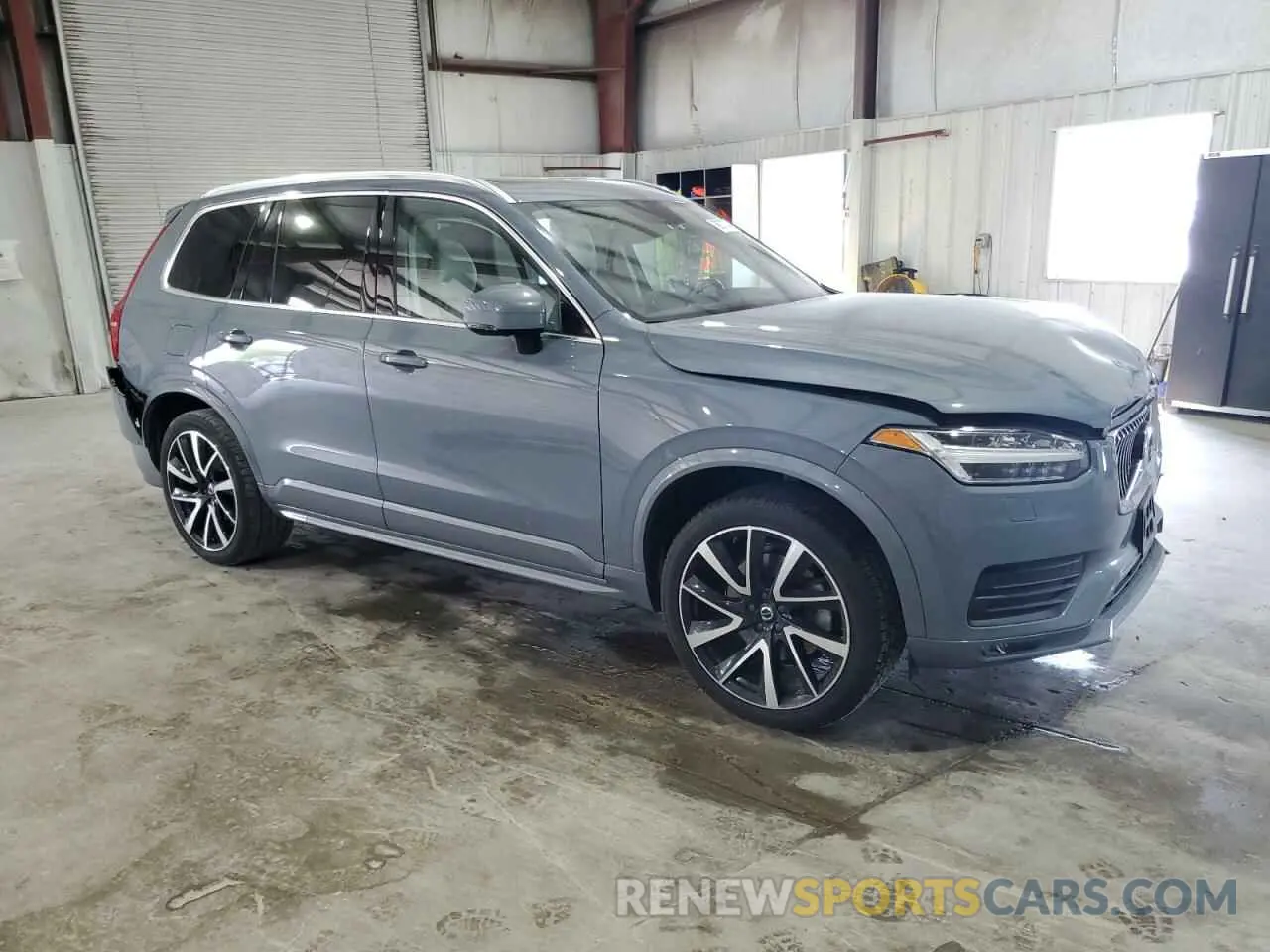 4 Photograph of a damaged car YV4A221K8L1612923 VOLVO XC90 2020